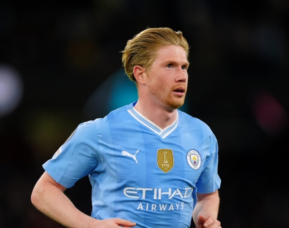 里夫斯说自己扣篮比东契奇多！后者回应：他不抢篮板也不防守