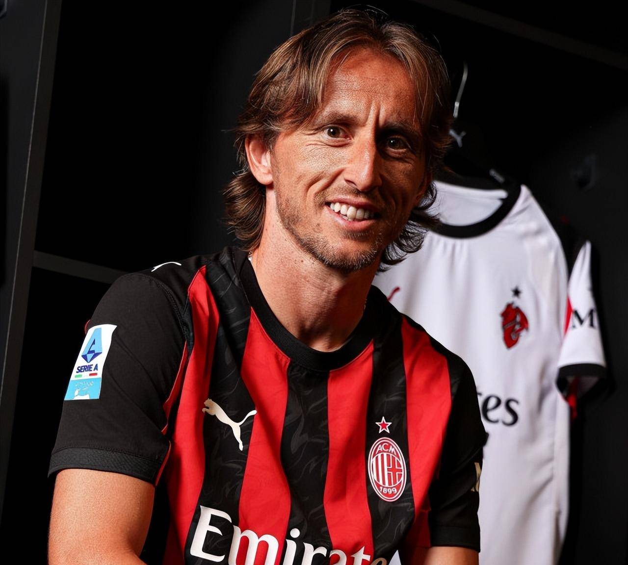 范戴克：伊萨克加入球队以来过得不轻松，但他的能力有目共睹