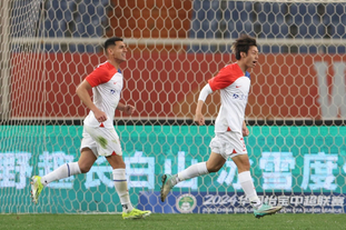 男排世锦赛：意大利3-0淘汰波兰 与保加利亚会师决赛