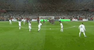 门将精彩扑救确保胜利