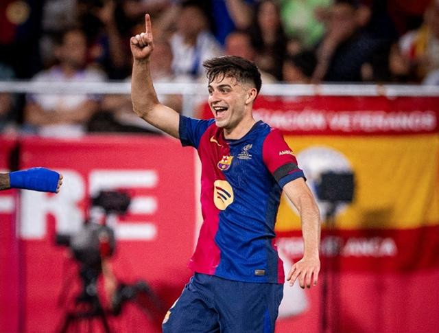 米体：国米计划在冬窗引进热那亚边后卫诺顿-库菲，外租恩里克