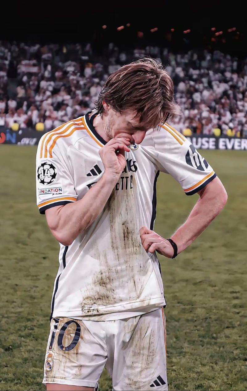 巴萨副主席：当前票价确实偏高；正为梅西准备他值得的致敬